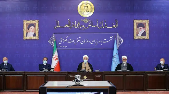 محسنی اژه ای: سازمان تعزیرات حکومتی به حوزه تخلفات رخ داده در بازار و اصناف ورود و رسیدگی کند