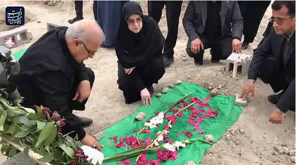 فیلم دیدار سخنگوی دولت با خانواده های دانش آموز میناب 