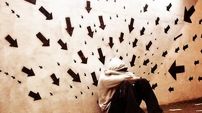 دچار شدن جامعه به اختلال پس آسیبی 