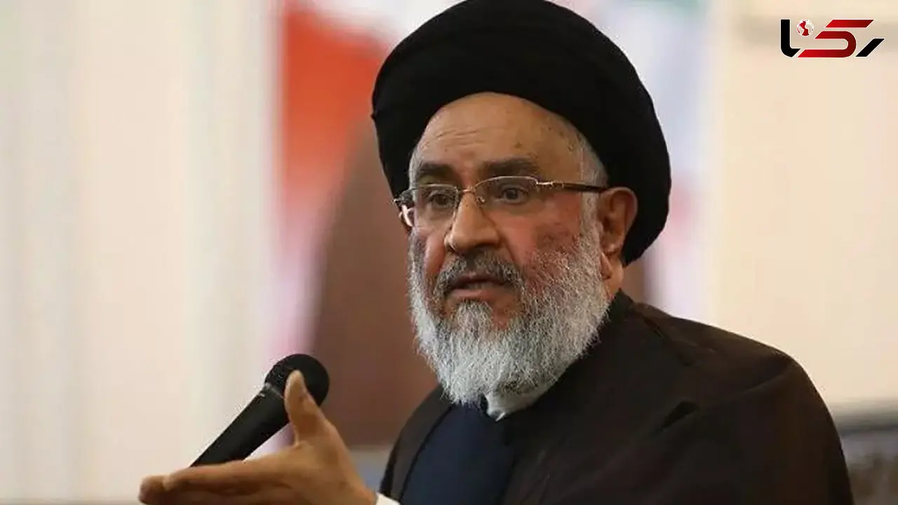 حکومت اسلامی موظف به ملزم کردن خانم ها به حجاب نیست / رفتن مکه واجب است پس بگویند این آقا پول دارد و باید برود مکه؟