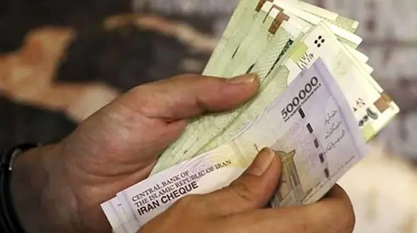 اثر افزایش مزد ۱۴۰۴ با تورم قبل از تحویل سال خنثی شد!