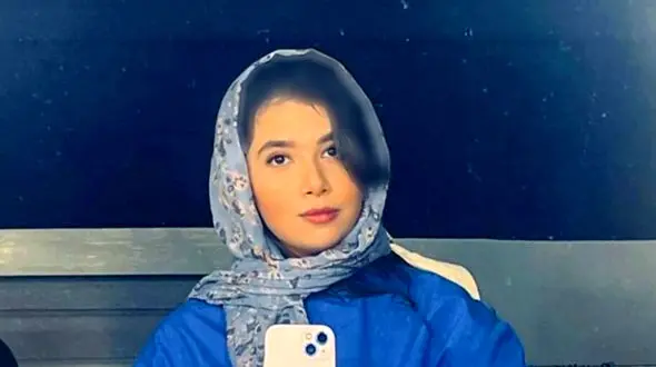 استایل دو نفره مادر دختری مستانه مهاجر و  نفس بازغی / شلوار پلنگی نفس سوژه شد !