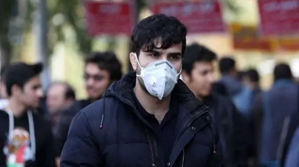 چگونه در روزهای بارانی ماسک مان خیس نشود؟