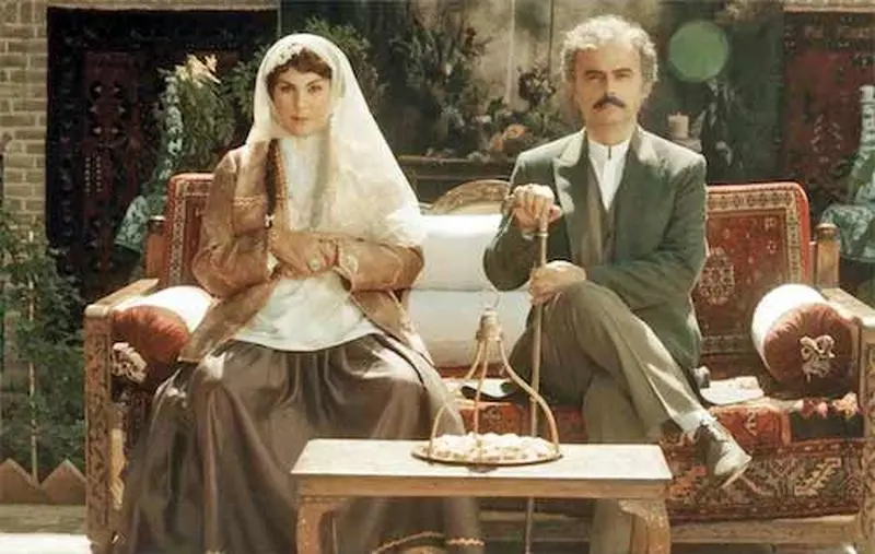 لباس‌ها در بامداد خمار