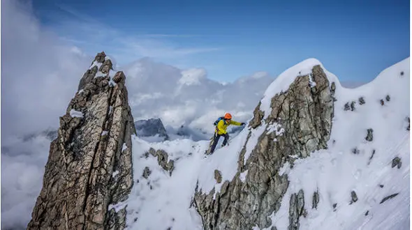 یک ایرانی معلول در کوه های آلپ رکورد زد + فیلم 