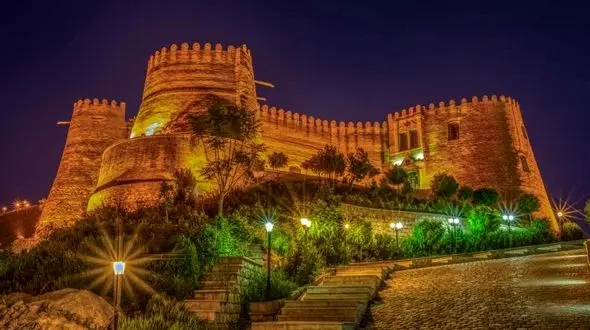 لرستان نهمین استان و قلعه فلک الافلاک دهمین مکان پر بازدید کشور در نوروز ۱۴۰۳