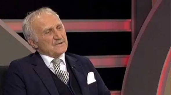 اتفاق خاص / ملاقات اسطوره پرسپولیس با خاتمی با کراوات + عکس