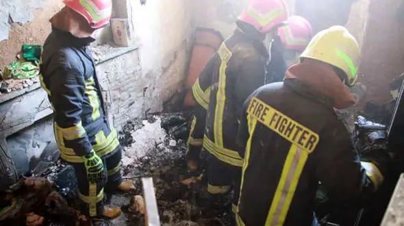 8 عکس وحشتناک از سرنوشت خانواده شیرازی / در محاصره آتش فقط فریاد می زدند