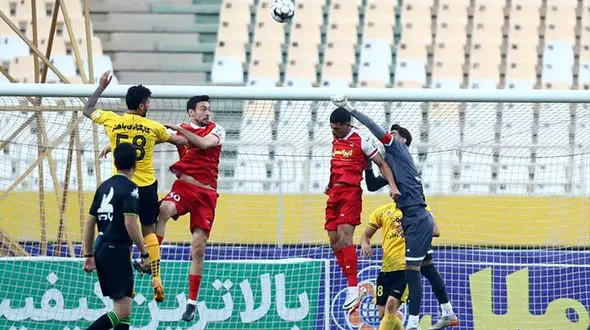 پرسپولیس صفر - سپاهان صفر/ پرسپولیس تعارف استقلال را رد کرد!