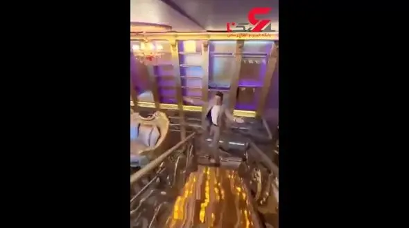 ویدئوی عجیب از تبلیغات عمارت هزار میلیاردی در باستی‌ هیلز؛ این هم از سلیقه لاکچری آقازاده‌ ها!