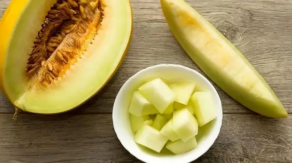 رفع سنگ کلیه با یک میوه تابستانی