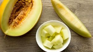 رفع سنگ کلیه با یک میوه تابستانی