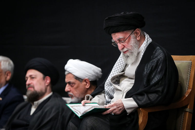 رهبر انقلاب حضرت آیت الله خامنه ای در مراسم بزرگداشت شهدای جنگ تحمیلی اخیر 7-5-1404