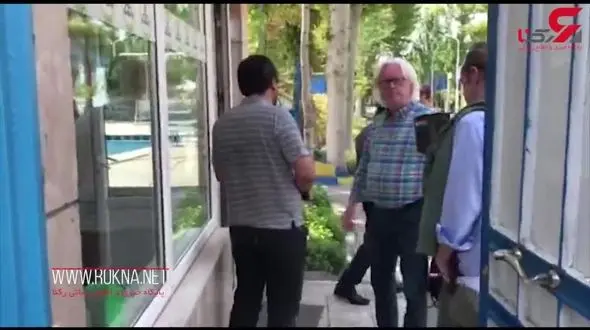 شفر را به محل تمرین استقلال راه ندادند!+فیلم