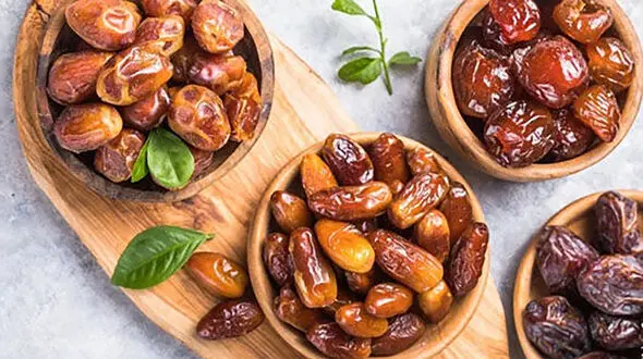 باورهای نادرست درباره خرما؛ آیا خرما قند خون را بالا می‌ برد؟