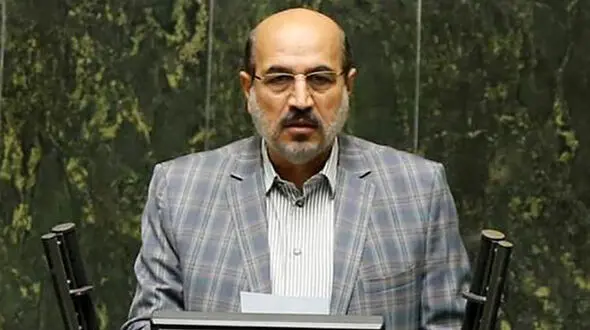 عضو کمیسیون صنایع مجلس: مدیران در ایران توسط پسر خاله و پسرعمو انتخاب می‌شوند
