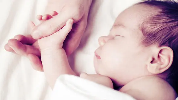 راهنمای مراقبت از نی‌نی / همه نکاتی که در 30 روز ابتدایی تولد نوزادتان باید بدانید