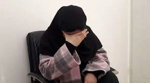 این زن 22 ساله دلتنگ نوزاد 4 ماهه اش است ! + سرنوشت دردناک یک عشق !        