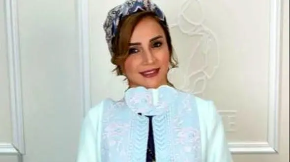 فیلم / کیک تولد بامزه شبنم قلی‌خانی محصول دسترنج خودش و دخترش شانا خانوم با طرح بامزه موشیِ مدرسه موش‌ها/ آرزوی سریال آنام قناد بودن و ما خبر نداشتیم؟!