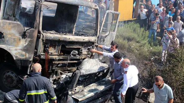 تصادف گلادیاتورها در جاده همدان ! / صحنه مخوفی که کشته نداشت !