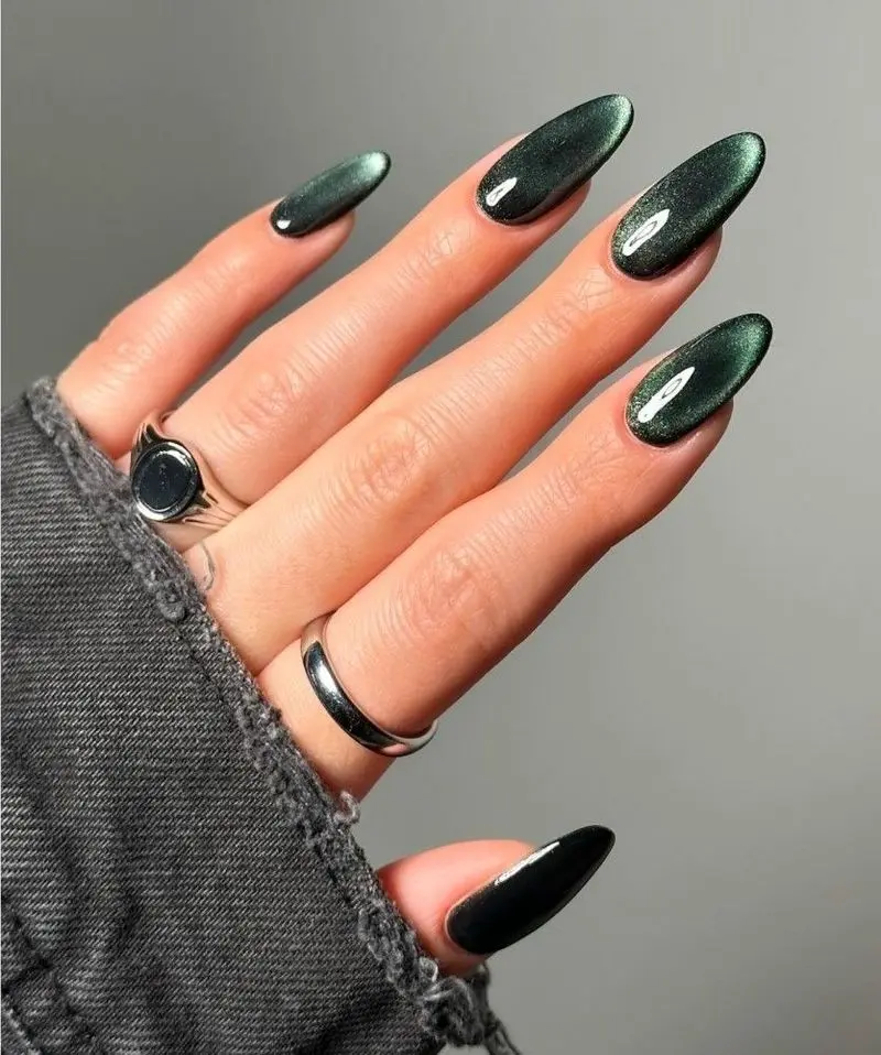 مدل ناخن آیس | جذاب ترین مدل ناخن آیس از آبنباتی تا سرامیکی برای نوروز ۱۴۰۵ روی ناخن های کوتاه و بلند دخترانه و عروسانه که خیلی باکلاس و خاصه!