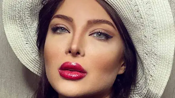 فخر فروشی همسر سپهر حیدری با کفش های فوق لاکچری اش + عکس آرام و خواهر جذابتر از خودش !