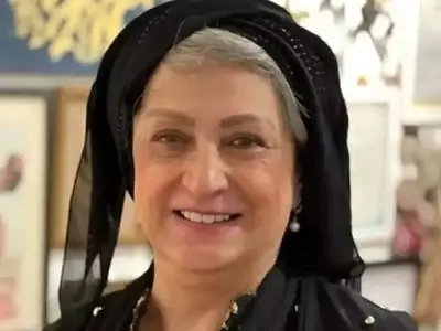 فیلم/ مریم امیرجلالی: 77 سالمه، نیازی نمیبینم برم لبهامو  ژل بزنم و مثل اردک کنم یا ابرو تتو کنم و لپ باد کنم/ هزار ماشالله به خودم