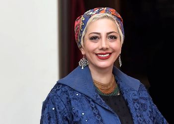 جنجال زهرا داوودنژاد با کیف ۲۴۰میلیونی‌اش جلوی دوربین‌ها / حس هنری و سلیقه‌ی جهانی واله سینما ایران!