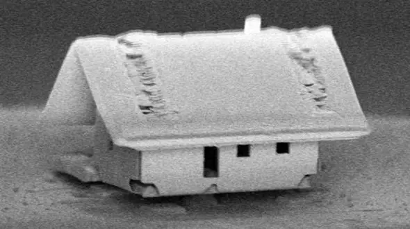  نقلی ترین خانه دنیا در فرانسه!