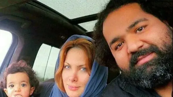 فیلم / آوازخوانی احساسی و باشکوه رضا صادقی تو حرم امام رضا (ع) بدون هیچ دستگاهی صاف و زلال