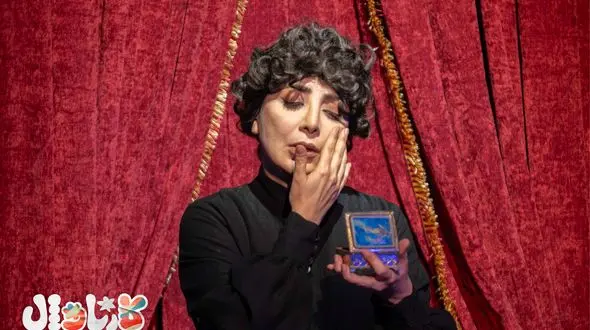 ماجرای تنها زن «کارناوال» و چالش‌هایش/ من جدی‌ام!