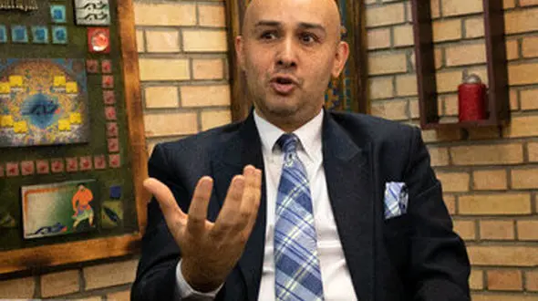 سه سناریو مهم درباره قیمت دلار در سال ۱۴۰۳ / قیمت دلار در چه کانالی قرار می‌گیرد؟