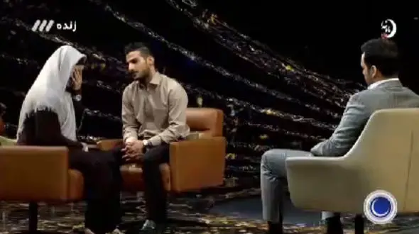 فیلم/ احسان علیخانی جلوی صحنه منشوری را در برنامه زنده ماه عسل گرفت!+ عکس
