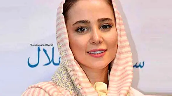 الناز حبیبی بالاخره به این مرد پیشنهاد ازدواج داد + فیلم عروسی و لباس نامزدی سیندرلایی!