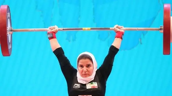 نخستین وزنه بردار زن ایران در مسابقات جهانی