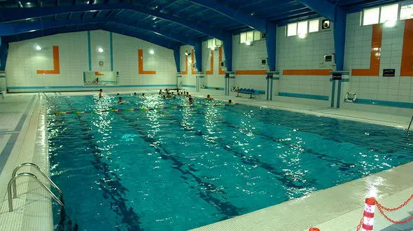 بیماری های هولناکی که از آب استخر منتقل می شوند