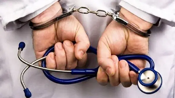 دندانپزشک جراح نظافتچی ساختمان از آب درآمد + جزییات