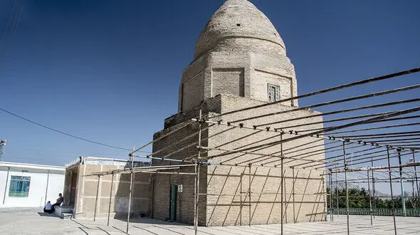 عکس های دیدنی از آرامگاه اویس قرنی در حوالی کرمانشاه