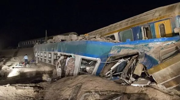 تعداد مصدومان حادثه خروج قطار به ۱۵۷ نفر رسید