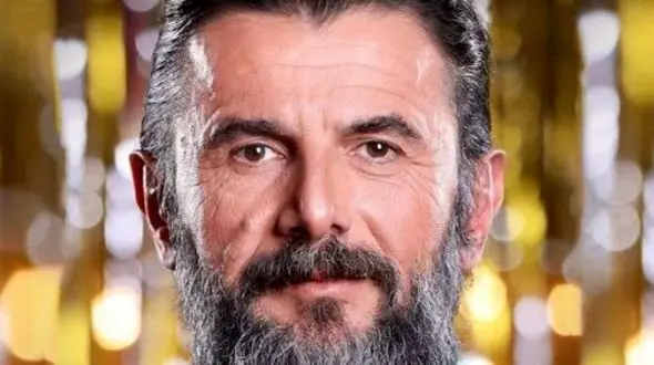 فیلم آواز خوانی امین حیایی و ژولیت رضاعی / چه صدای محشری دارن هردو + موزکی ویدیو 