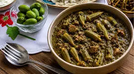 راز خوشمزگی خورشت بامیه با سبزی / دستور پختی اصیل و خوش‌ عطر
