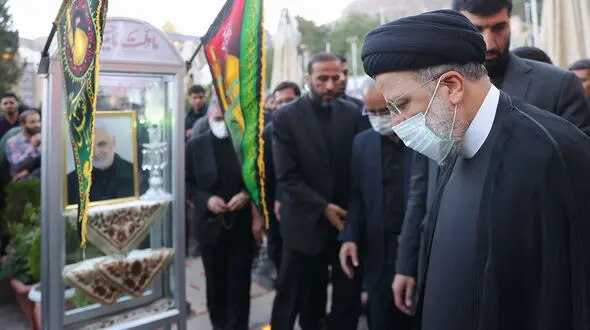 رییس‌جمهور به مقام شامخ سپهبد شهید سلیمانی ادای احترام کرد
