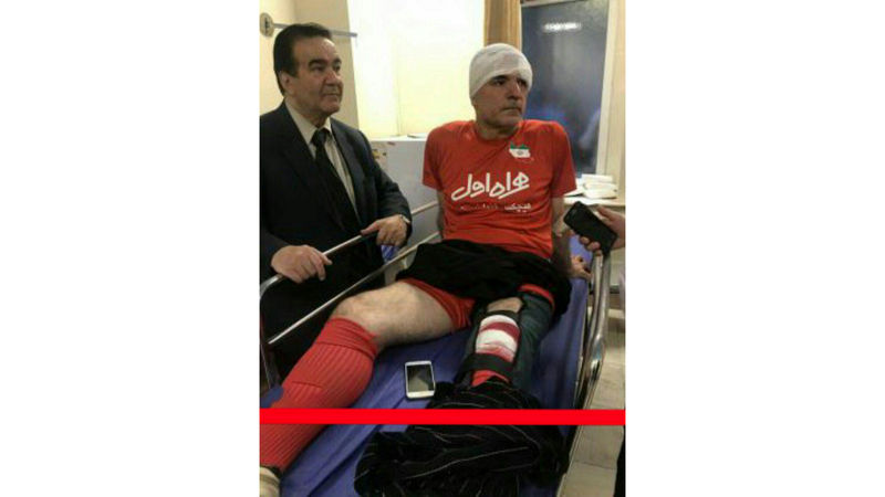 محمد حسن انصاری فرد در بیمارستان فیروزگر؛ گلایه پیشکسوتان از وضعیت نامناسب ورزشگاه شیرودی