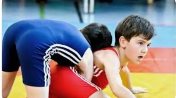 دعوت کشتی گیر ایلامی به تیم ملی نونهالان 