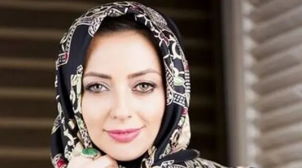 سبک دکوراسیون شیک و مجلل خانه نفیسه روشن با چیدمان خاص و لاکچری / از گل و گیاه های گرون قیمت تا مبلمان سلطنتی
