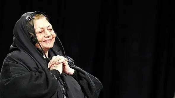 عکس نوه خوش قد و بالای حمیده خیرآبادی