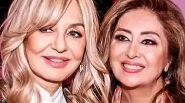 عکس سفر در زمان / عکس گوگوش در کنار لیلا فروهر دهه ۴۰ 
