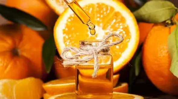 پرتقال درمانی برای لکه های سفید روی ناخن