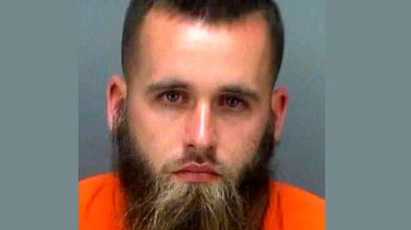 پیشنهاد بی شرمانه زنی در رستوران+عکس