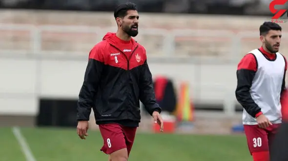 هافبک پرسپولیس در آستانه پیوستن به مس رفسنجان